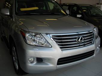 2008 Lexus LX570 Photos