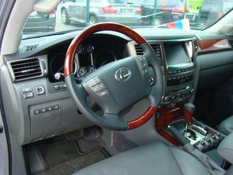 2008 Lexus LX570 Pictures