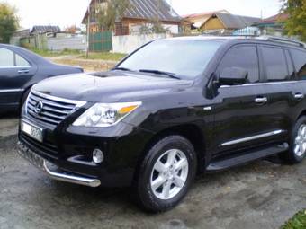 2008 Lexus LX570 Pics