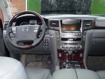 2008 Lexus LX570 Pictures