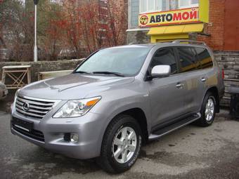 2008 Lexus LX570 Photos