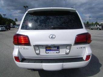 2008 Lexus LX570 Photos