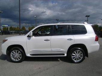 2008 Lexus LX570 Photos