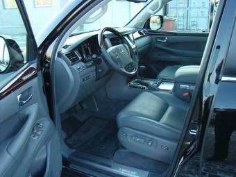 2008 Lexus LX570 Photos