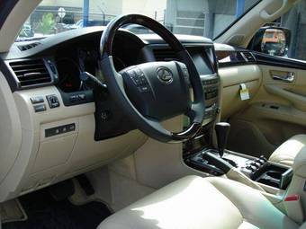 2008 Lexus LX570 Pictures