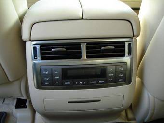 2008 Lexus LX570 Photos