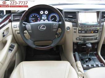 2008 Lexus LX570 Photos