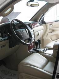 2008 Lexus LX570 Images