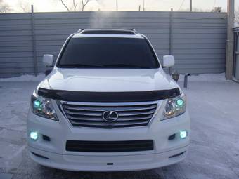 2008 Lexus LX570 Images