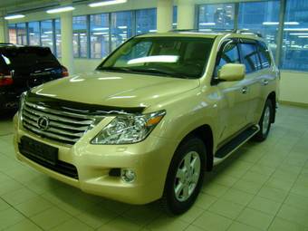 2008 Lexus LX570 Photos