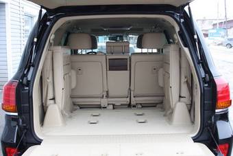 2008 Lexus LX570 Photos