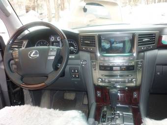 2008 Lexus LX570 Wallpapers