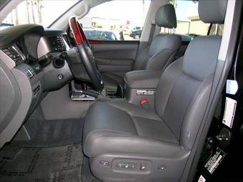 2008 Lexus LX570 Images