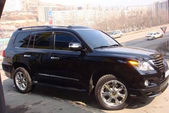 2008 Lexus LX570 Pics