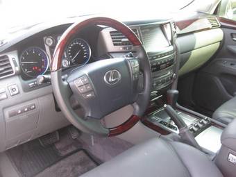 2008 Lexus LX570 Pictures