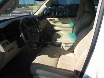 2008 Lexus LX570 Pictures