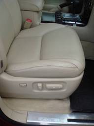 2008 Lexus LX570 Pics