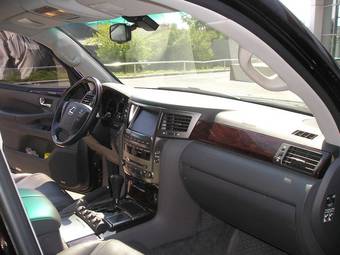 2008 Lexus LX570 Pictures