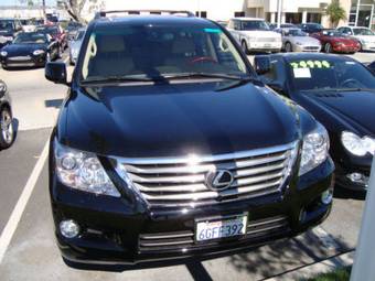 2009 Lexus LX570 Pictures