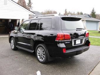 2009 Lexus LX570 Photos