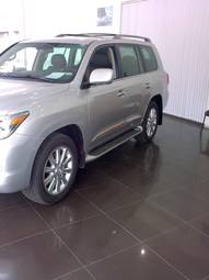 2009 Lexus LX570 Pictures