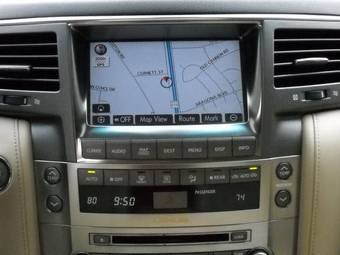 2009 Lexus LX570 Pictures