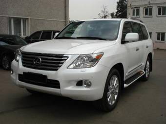 2009 Lexus LX570 Photos