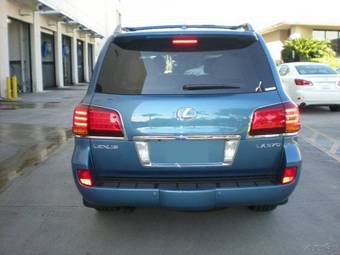 2010 Lexus LX570 Wallpapers