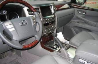 2010 Lexus LX570 Photos