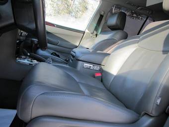 2010 Lexus LX570 Pictures