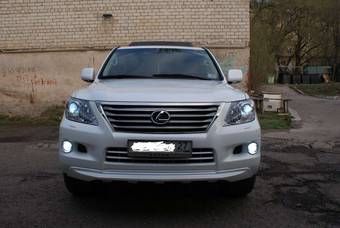 2010 Lexus LX570 Pictures