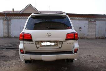 2010 Lexus LX570 Wallpapers