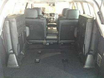 2011 Lexus LX570 Images