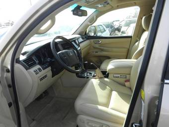2011 Lexus LX570 Images