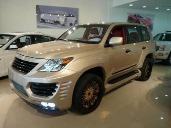 2012 Lexus LX570 Pics