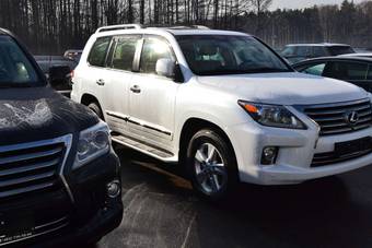 2012 Lexus LX570 Pictures