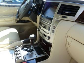 2012 Lexus LX570 Pics