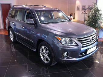 2012 Lexus LX570 Images