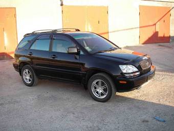 1998 Lexus RX300 Images