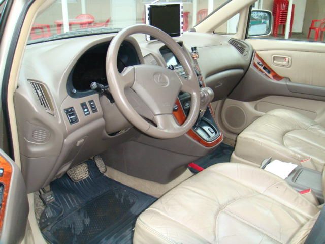 1999 Lexus RX300