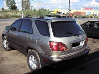 1999 Lexus RX300 Photos