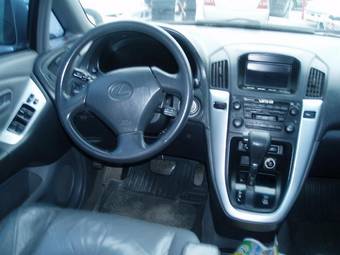 1999 Lexus RX300 Pictures