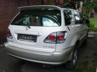 1999 Lexus RX300 Pictures