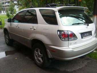 1999 Lexus RX300 Photos