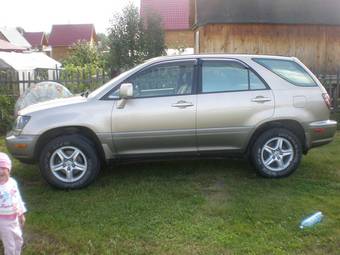 1999 Lexus RX300 Pictures