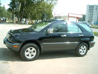 1999 Lexus RX300 Photos