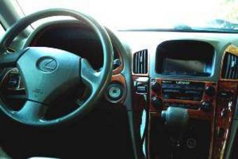 1999 Lexus RX300 Photos