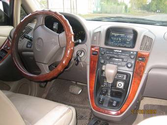 1999 Lexus RX300 Photos