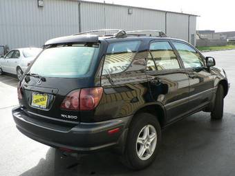 1999 Lexus RX300 Pictures