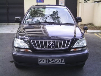 2000 Lexus RX300